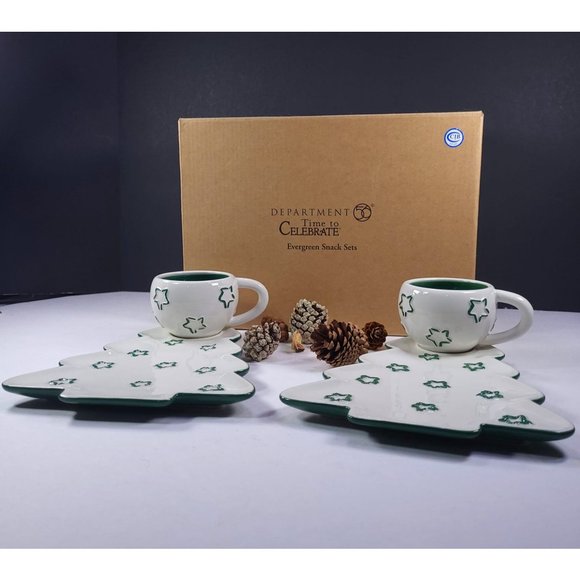 Department 56 Time to Celebrate set 2  Christmas tree plates and 2 mugs, box - Picture 6 of 17